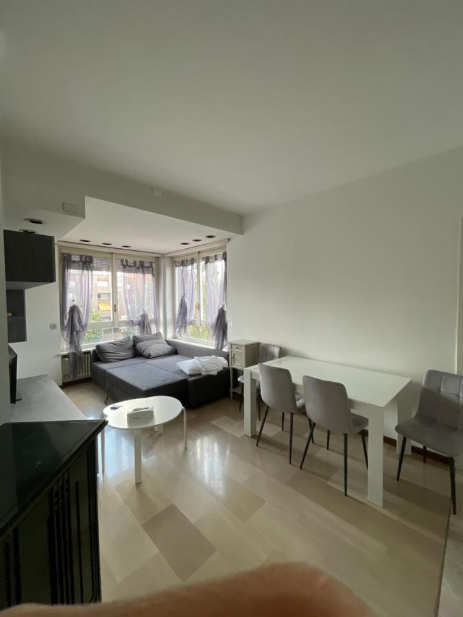 Lovely Apartment In Gallarate Exterior foto